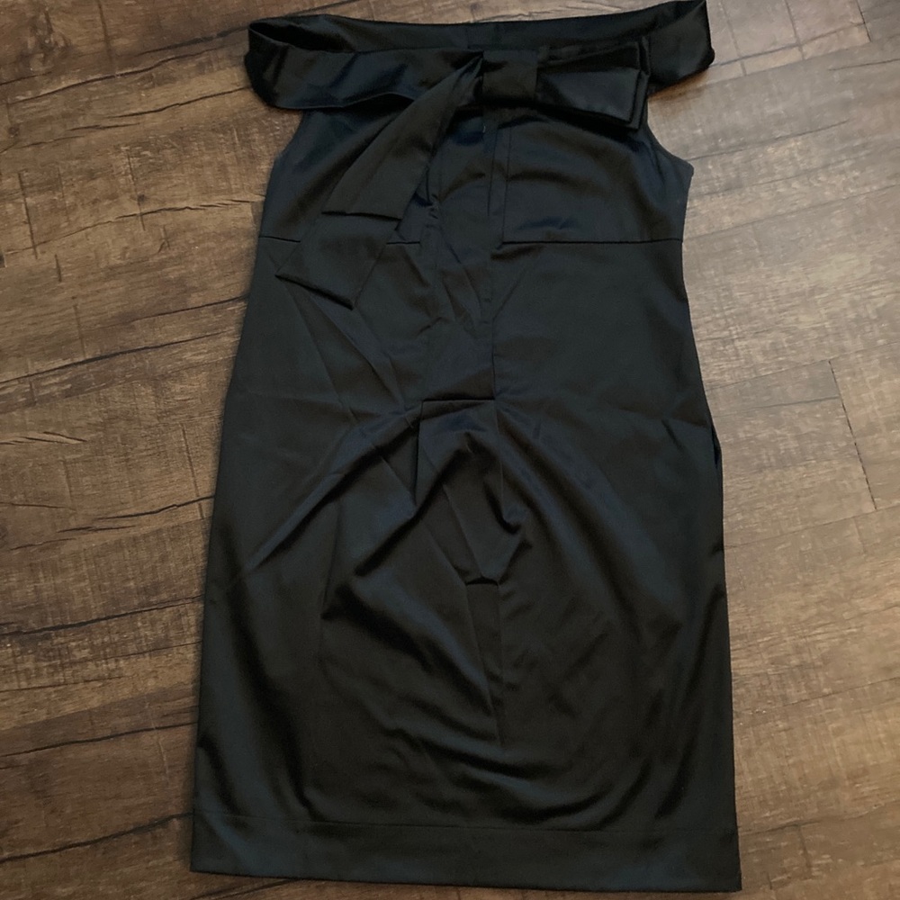 Diane Von Furstenberg Black Satin Cocktail Dress, Off Shoulder, Bow Detail, Sz 6